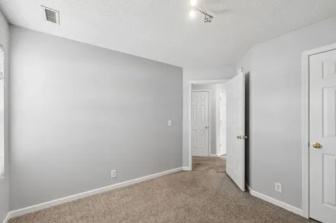 1419 Rochester Drive Murfreesboro TN 37130