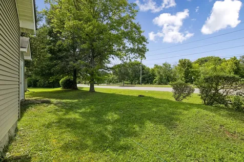 1419 Rochester Drive Murfreesboro TN 37130