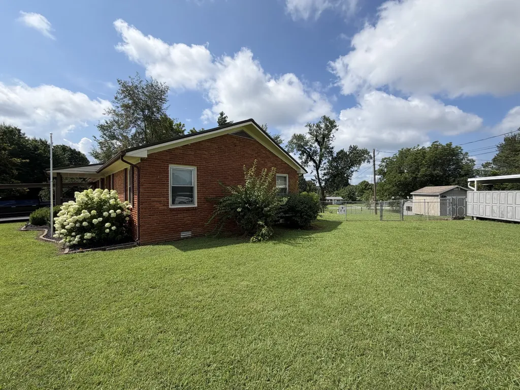 105 Skyline Drive Mcminnville TN 37110