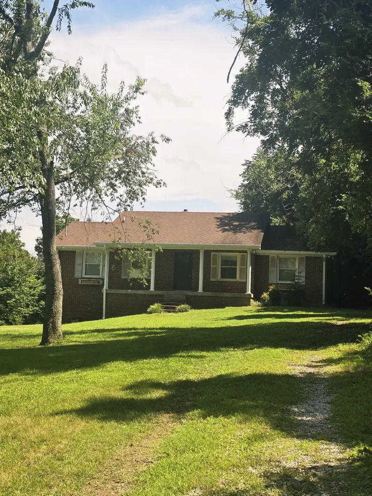 1455 Dividing Ridge Road Goodlettsville TN 37072