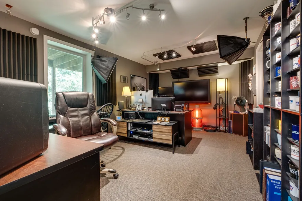 1203 Saxon Drive Nashville TN 37215