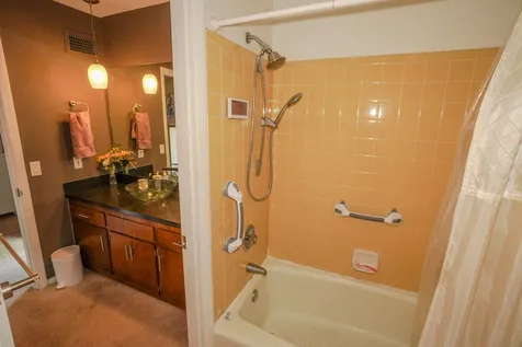 1203 Saxon Drive Nashville TN 37215