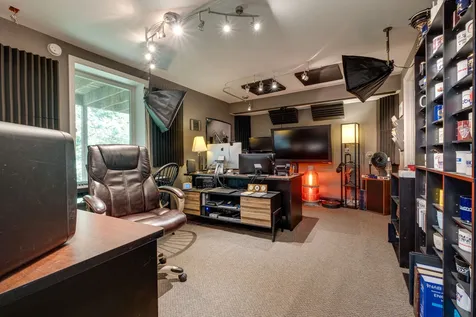 1203 Saxon Drive Nashville TN 37215
