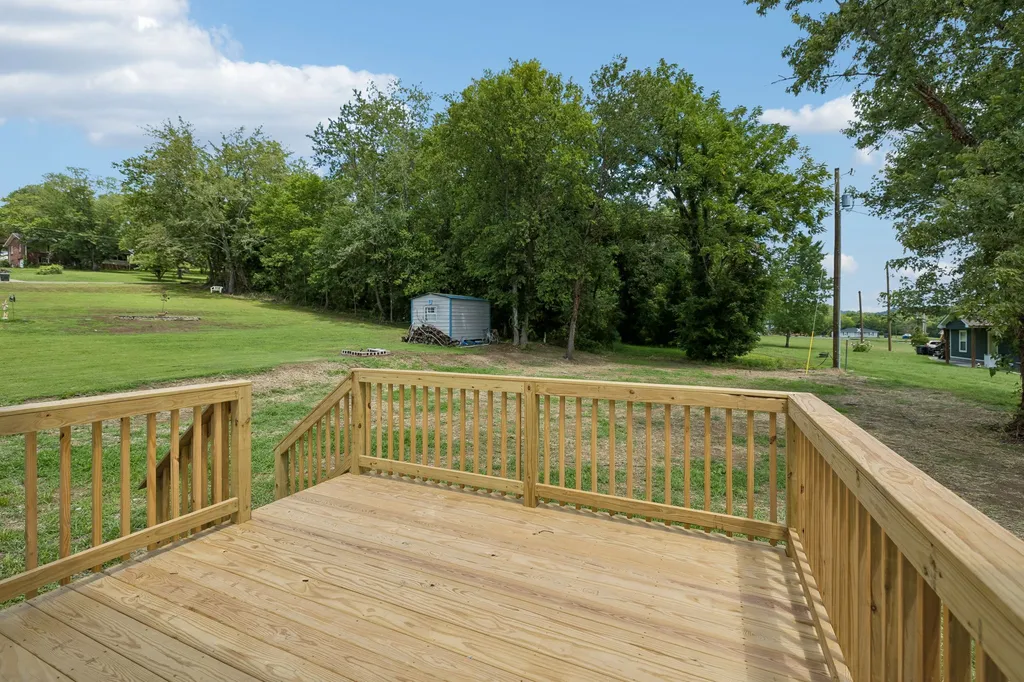 295 Meadow Drive Gordonsville TN 38563