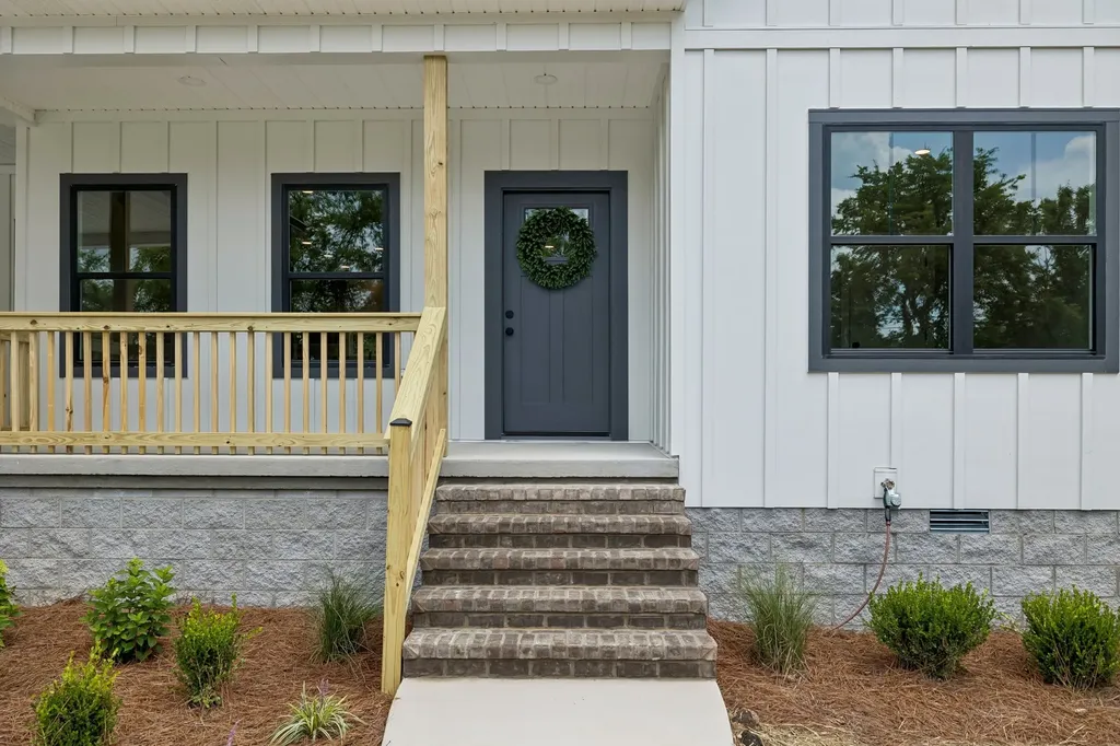 295 Meadow Drive Gordonsville TN 38563