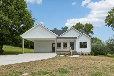 295 Meadow Drive Gordonsville TN 38563