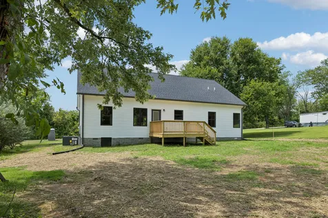 295 Meadow Drive Gordonsville TN 38563