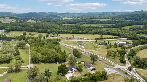 295 Meadow Drive Gordonsville TN 38563