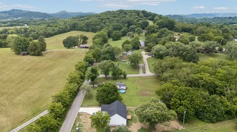 295 Meadow Drive Gordonsville TN 38563