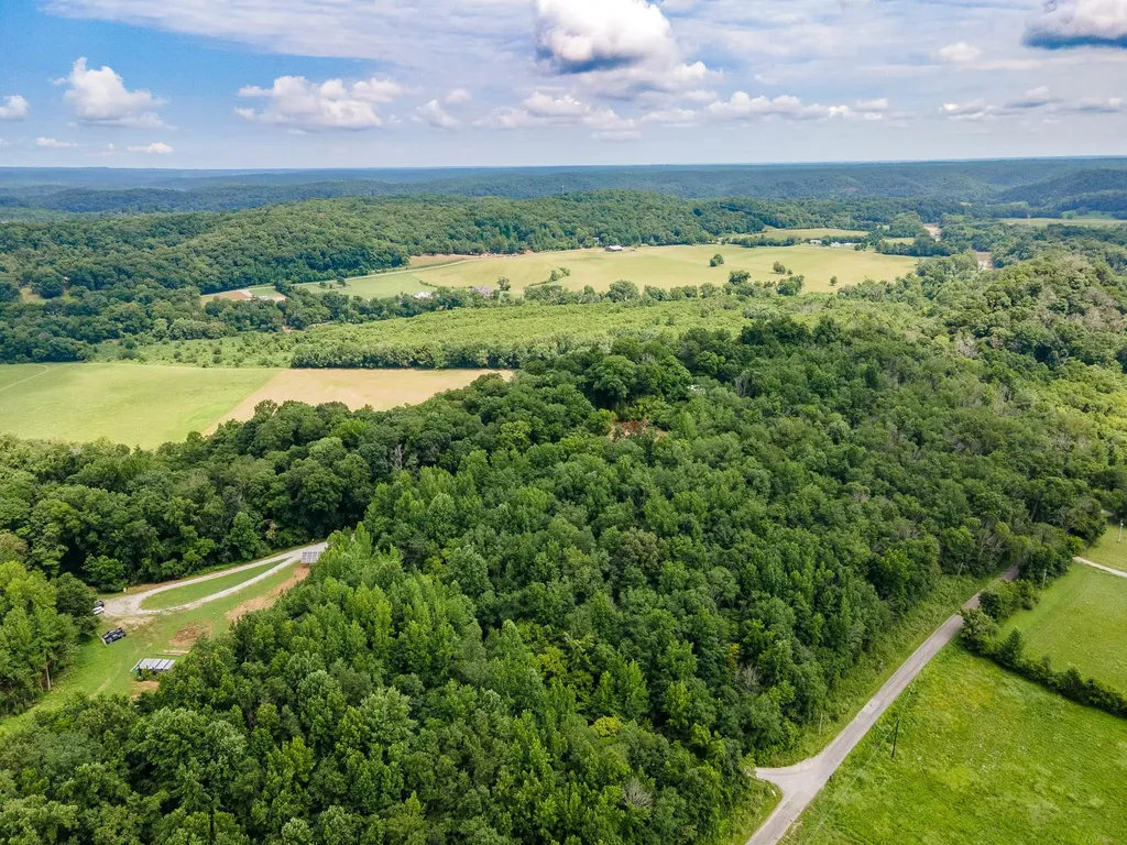 1300 Narrows Of The Harpeth Road Kingston Springs TN 37082