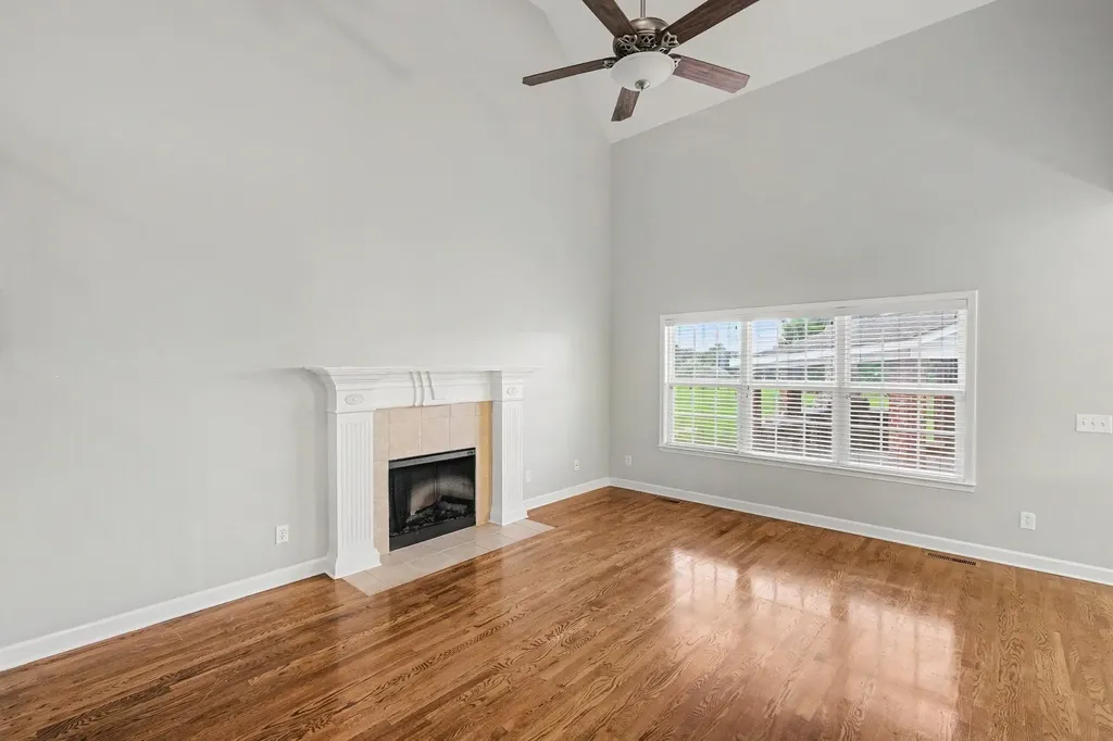214 Jon Paul Court Murfreesboro TN 37128