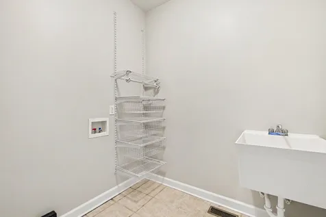 214 Jon Paul Court Murfreesboro TN 37128