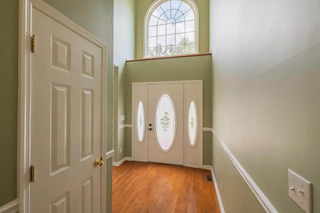 207 Ashley Court Tullahoma TN 37388