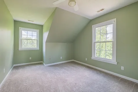 207 Ashley Court Tullahoma TN 37388