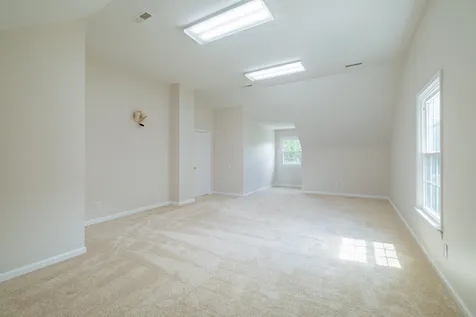 207 Ashley Court Tullahoma TN 37388