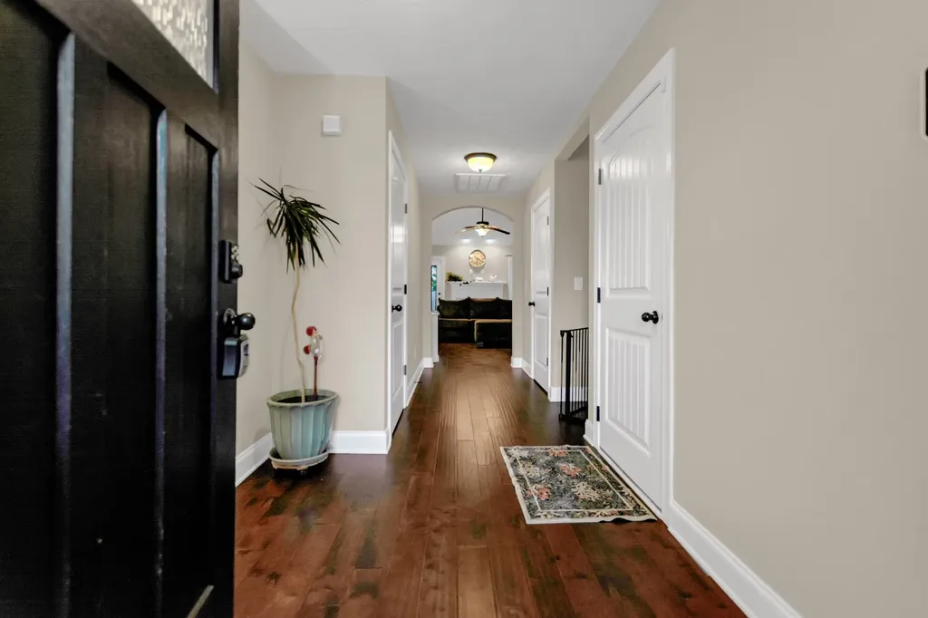 1907 Sunset Meadows Way Clarksville TN 37042