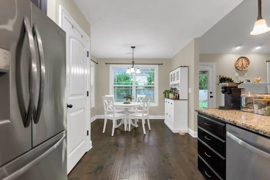 1907 Sunset Meadows Way Clarksville TN 37042