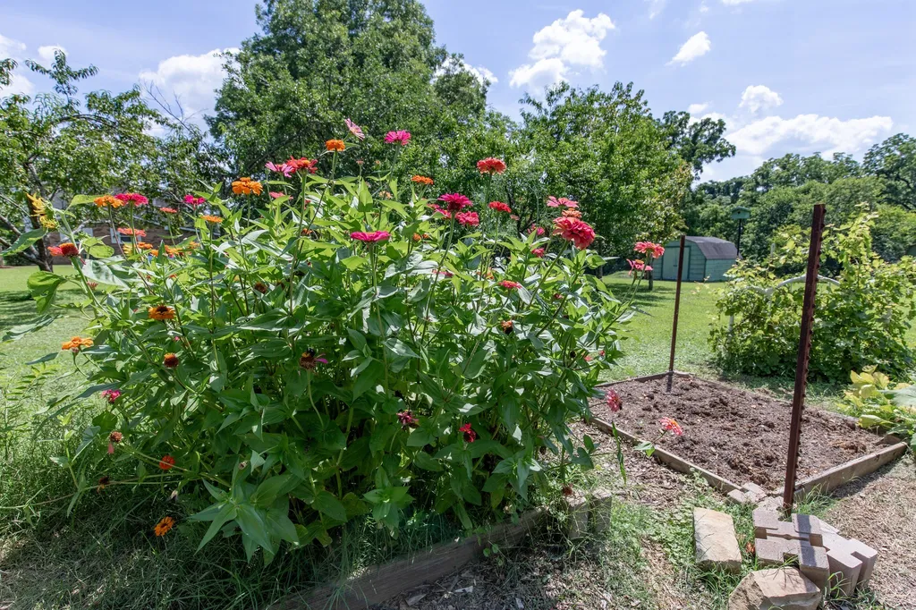 824 Dry Creek Road Goodlettsville TN 37072