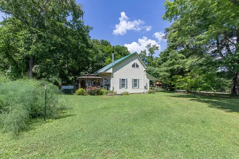 824 Dry Creek Road Goodlettsville TN 37072