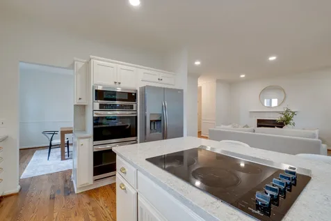 6921 Collinswood Drive Nashville TN 37221