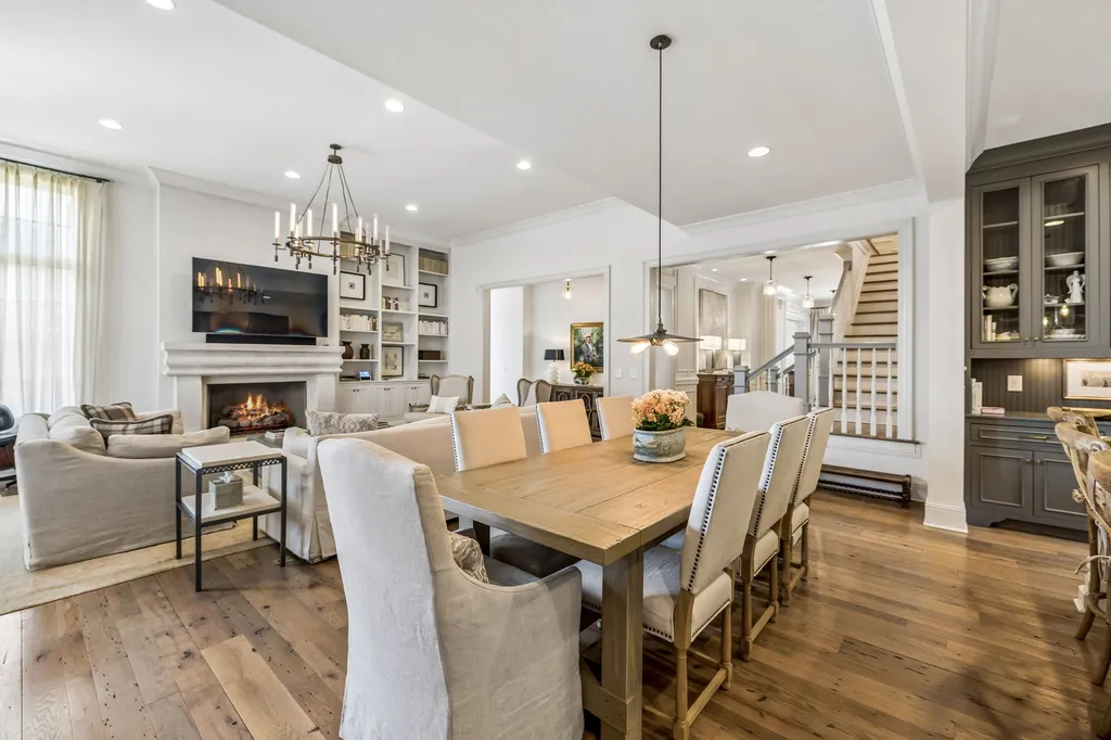 3719 Woodmont Boulevard Nashville TN 37215
