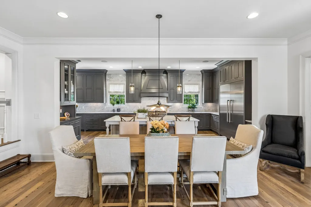 3719 Woodmont Boulevard Nashville TN 37215