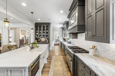 3719 Woodmont Boulevard Nashville TN 37215