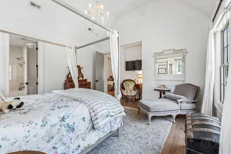 3719 Woodmont Boulevard Nashville TN 37215