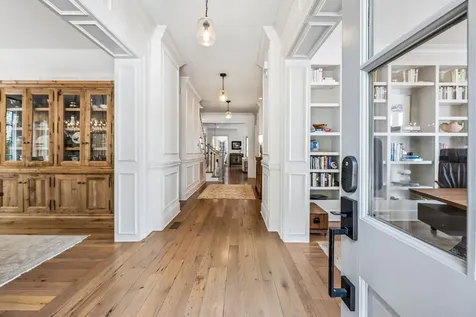 3719 Woodmont Boulevard Nashville TN 37215
