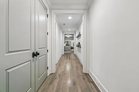 3719 Woodmont Boulevard Nashville TN 37215