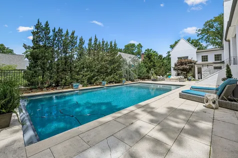 3719 Woodmont Boulevard Nashville TN 37215