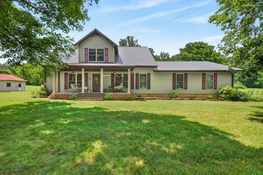 255 Sandy Road Dover TN 37058