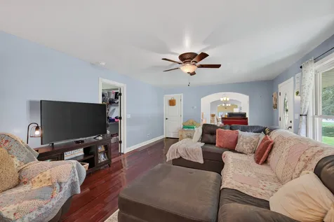 255 Sandy Road Dover TN 37058