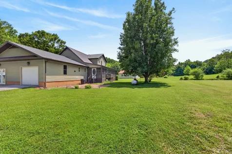 255 Sandy Road Dover TN 37058