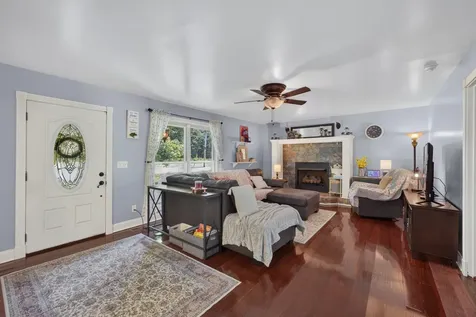 255 Sandy Road Dover TN 37058