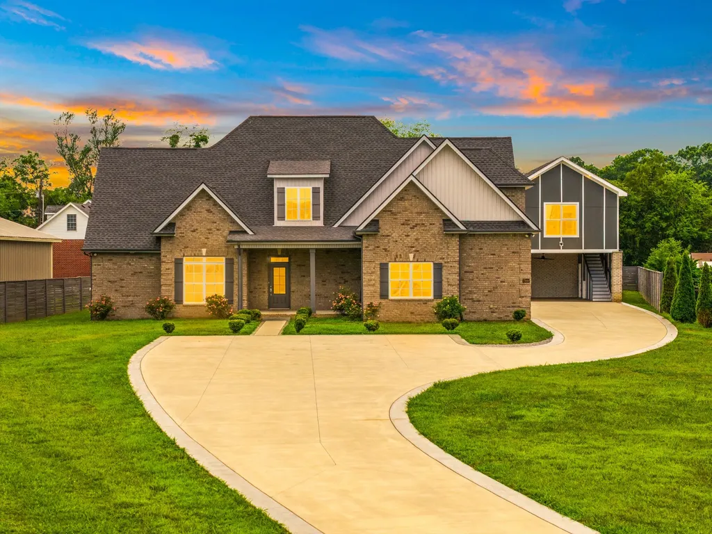 7566 Don Bruce Court Christiana TN 37037
