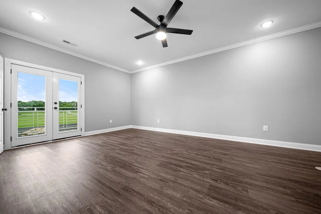 7566 Don Bruce Court Christiana TN 37037