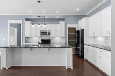 7566 Don Bruce Court Christiana TN 37037