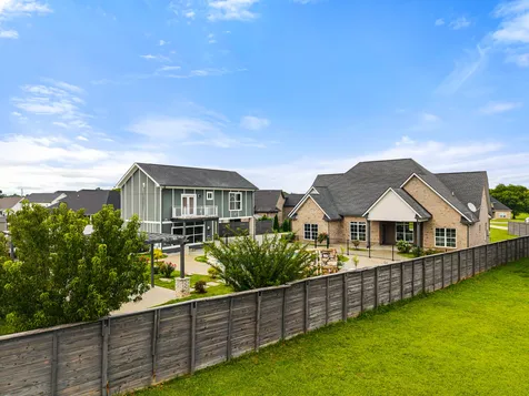 7566 Don Bruce Court Christiana TN 37037