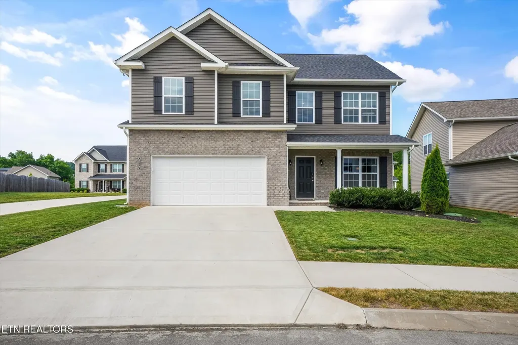 6008 Honeycrisp Road Knoxville TN 37931