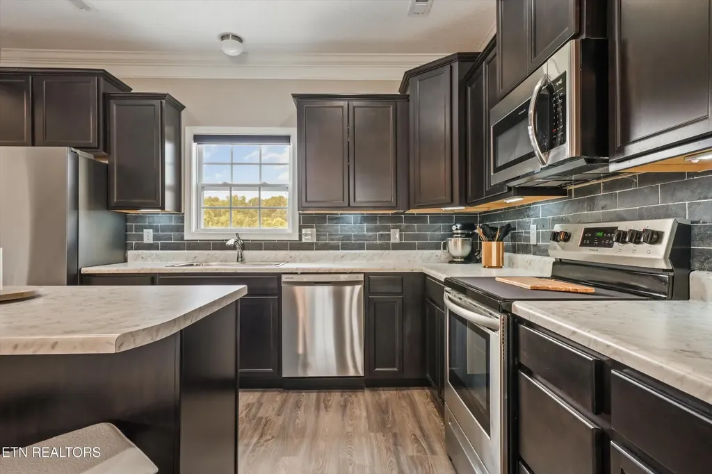 6008 Honeycrisp Road Knoxville TN 37931