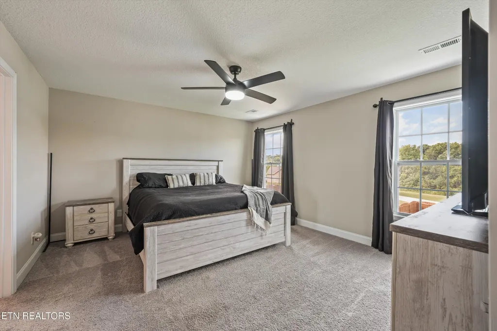 6008 Honeycrisp Road Knoxville TN 37931