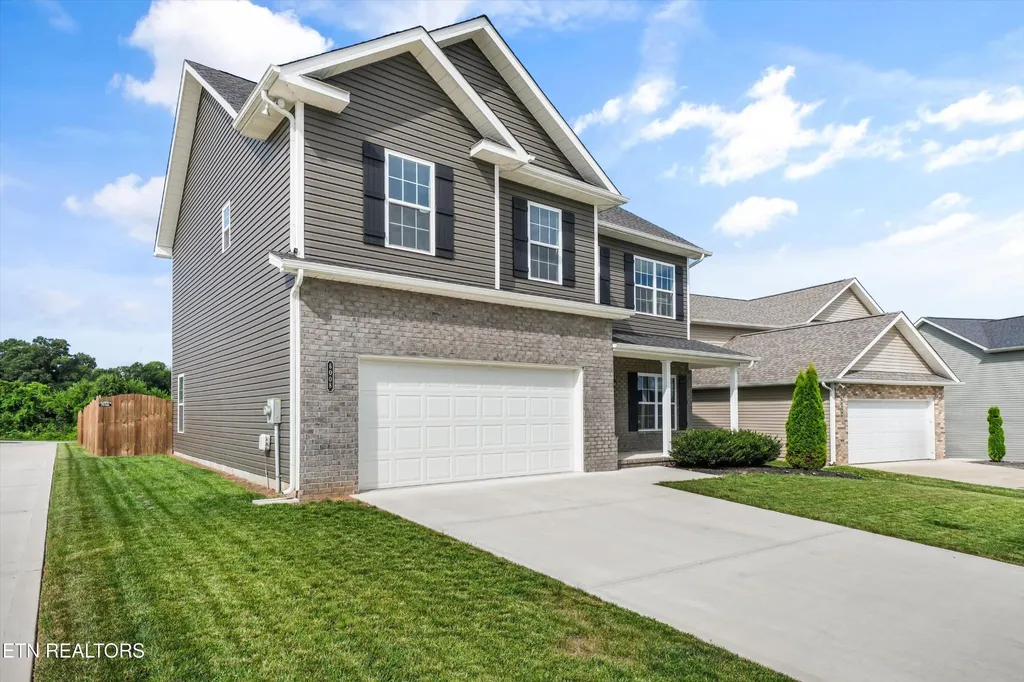 6008 Honeycrisp Road Knoxville TN 37931