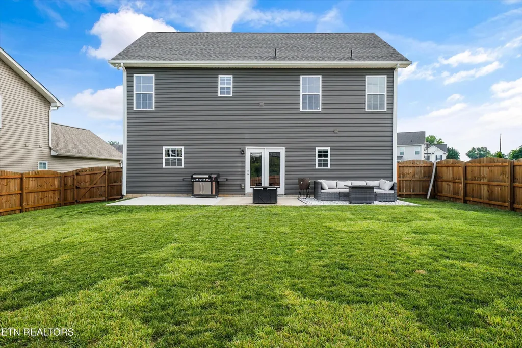 6008 Honeycrisp Road Knoxville TN 37931