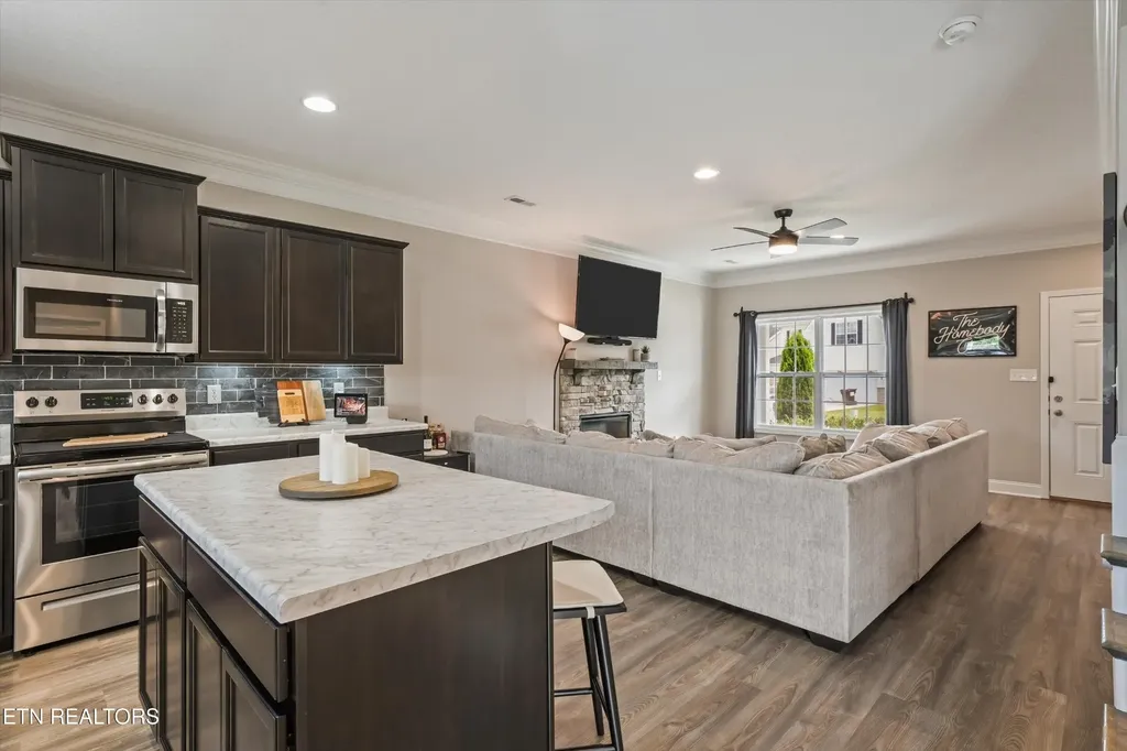 6008 Honeycrisp Road Knoxville TN 37931