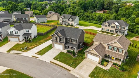 6008 Honeycrisp Road Knoxville TN 37931