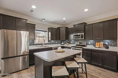 6008 Honeycrisp Road Knoxville TN 37931