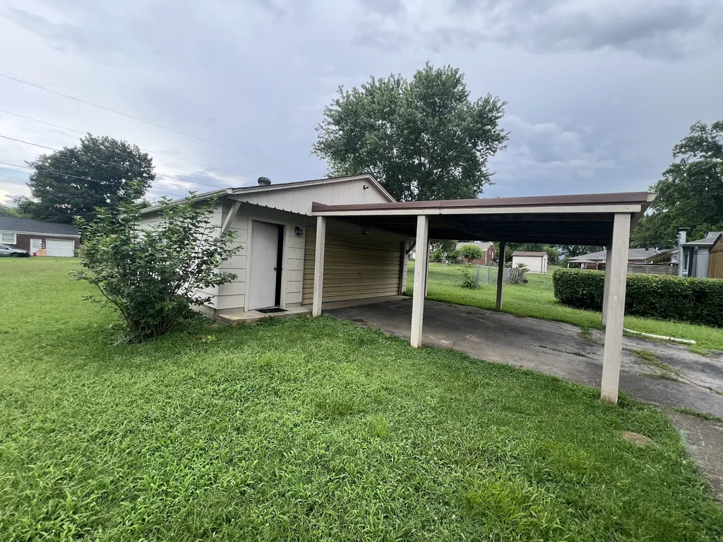 5 Richmond Drive Clarksville TN 37042