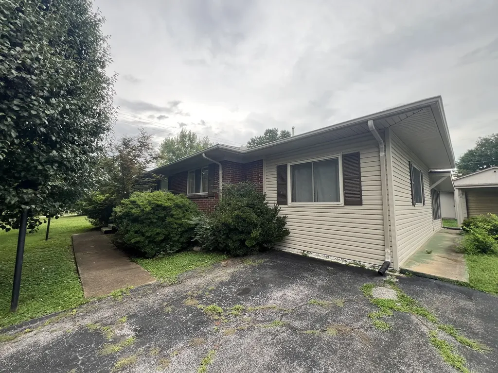5 Richmond Drive Clarksville TN 37042