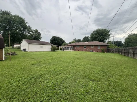 5 Richmond Drive Clarksville TN 37042